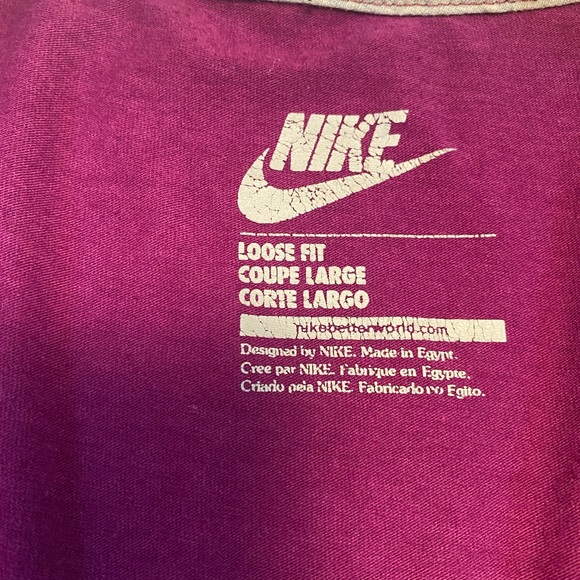Nike Loose Fit Tee! - Picture 2 of 3